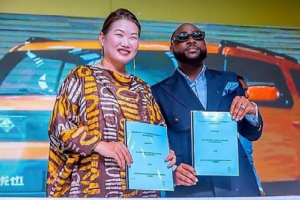 Davido Receives Brand New GAC GS8 SUV As Part Of Partnership Deal With CIG Motors - autojosh 