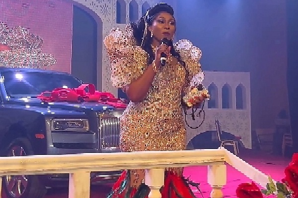 Interior Designer 'Eva Ogbebor' Gift Herself Rolls-Royce Cullinan, Displays It On Stage During Birthday Bash - autojosh