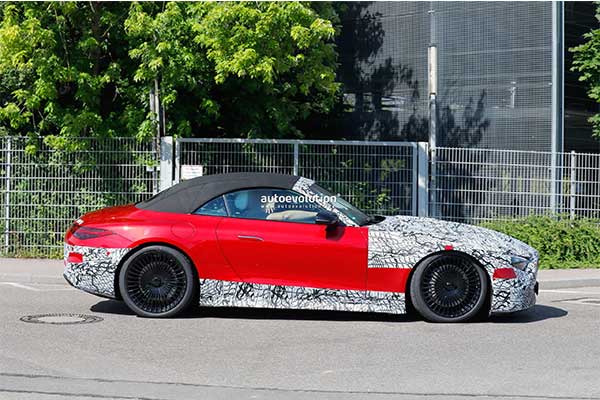 Mercedes-Maybach SL Spy Photos Spotted, Set To Be Unveiled Later This Year