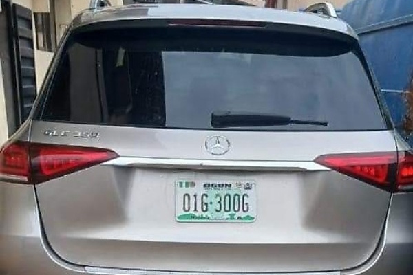 NDLEA Arrest Lagos Most Wanted Drug Baron While Trying To Escape In His Mercedes-Benz GLE - autojosh