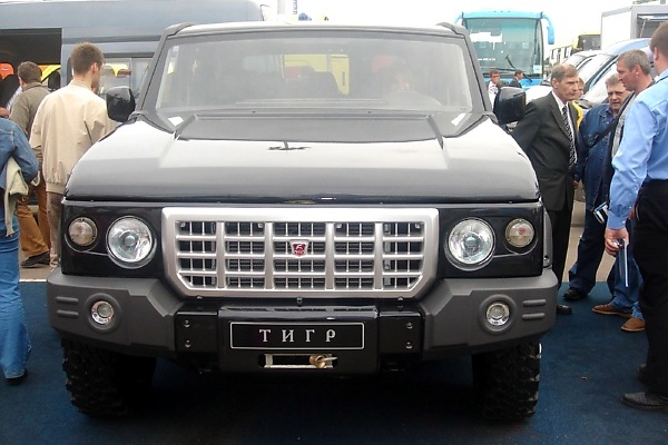 Russian Hummer : Check Out GAZ-3121 (Tigr-2) SUV Based On Military Vehicle - autojosh 