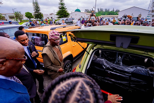 Sanwo-Olu Signs New LAGRIDE Partnership With CIG Motors For Acquisition Of 5,000 Vehicles - autojosh 