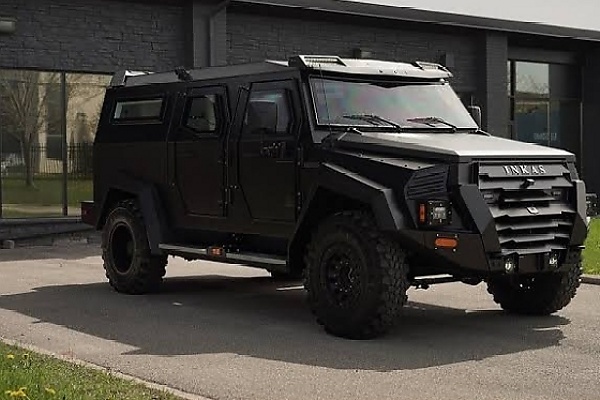 Ex-boxer, Senator Manny Pacquiao Shows Off His Armored INKAS Sentry Civilian - autojosh 