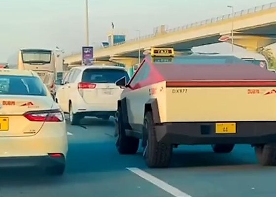 Today's Photos : Tesla Cybertruck Taxi Spotted In Dubai - autojosh