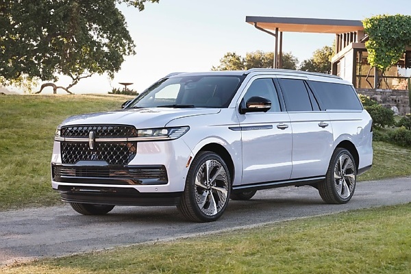 Lincoln Introduces Redesigned All-new 2025 Navigator SUV - autojosh 