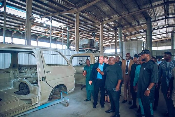 Today's Photos : NADDC, AAAM Witness Firsthand Vehicle Production Process At IVM Plant - autojosh 