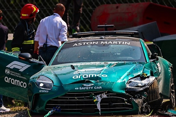 Aston Martin Vantage F1 Safety Car Crashed Into Barrier During Practice Run Ahead Italian Grand Prix - autojosh