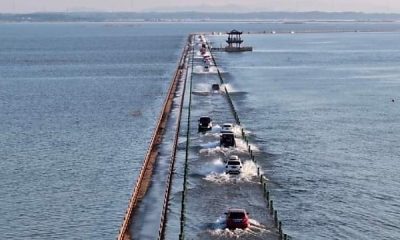 China’s Submerged Highway Dubbed “The Most Beautiful Road Under Water” Reopens To Traffic - autojosh