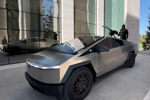 Elon Musk Denies Gifting Russian Warlord, Putin's Friend A Machine Gun-mounted Tesla Cybertruck - autojosh 