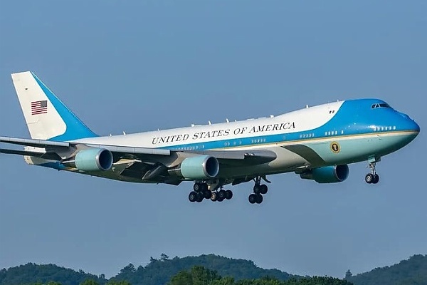 Inside The United States Presidential “Air Force One” Aircraft - autojosh 