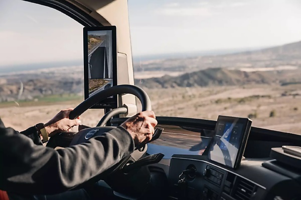 Hauler Orders 1,500 Volvo Trucks - Model Uses Vegetable Oil As Fuel, Camera Monitor Instead Of Regular Mirrors - autojosh 