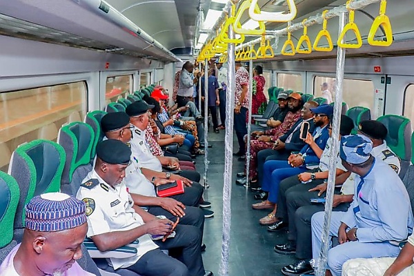 LASDRI, LASTMA, VIO, LASWA, LAGFERRY And LASPA Takes Part In Red Line Passenger Test Run - autojosh