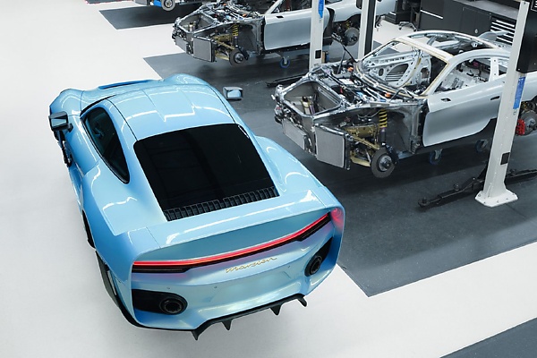 Marc Philipp Gemballa Begins Production Of Porsche 911 Turbo S-based MARSIEN Offroad Supercar - autojosh 