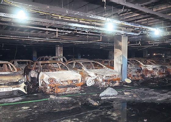 140 Vehicles Damage After Electric Mercedes EQE Burst Into Flames At An Underground Parking Lot - autojosh