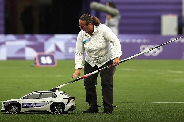 Photos : Paris 2024 : Toyota's Remote-controlled “Field Support Cars Carrying Javelins, Phryges - autojosh 