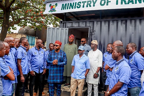 Traffic Obstruction : LASG Opens Removal of Abandoned Vehicles Office Complex - autojosh 