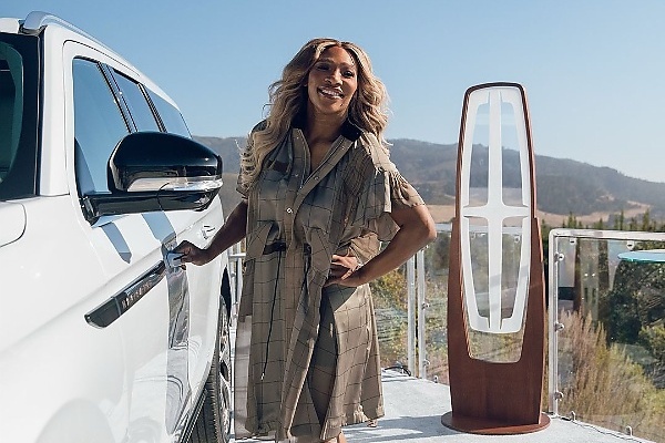 Tennis Superstar Serena Williams To Get Free 2025 Lincoln Navigator SUV As Brand Ambassador - autojosh 