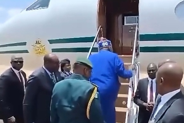 Moment Tinubu Arrived At The Airport In Armored Cadillac Ahead Of Flight To Equatorial Guinea - autojosh 