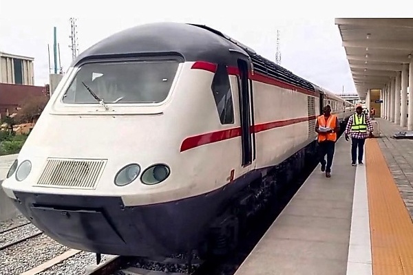 World's Fastest Diesel-powered Train : 8 Things To Know About Lagos Red Line Rail “InterCity 125” - autojosh 