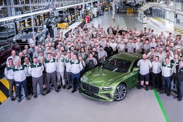 The First Fourth-generation Bentley Continental GT Rolls Off The Assembly Line - autojosh