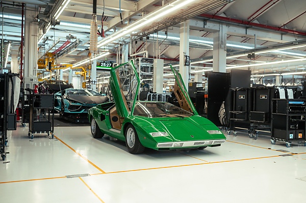 Lamborghini Marks 50 Years Since Production Of First Countach, First Ever Car Poses With New Revuelto - autojosh 