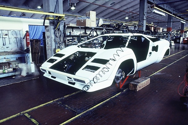 Lamborghini Marks 50 Years Since Production Of First Countach, First Ever Car Poses With New Revuelto - autojosh 