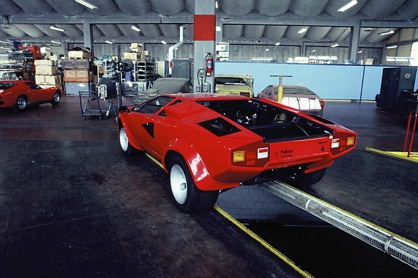 Lamborghini Marks 50 Years Since Production Of First Countach, First Ever Car Poses With New Revuelto - autojosh 