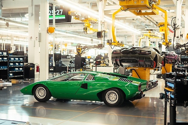 Lamborghini Marks 50 Years Since Production Of First Countach, First Ever Car Poses With New Revuelto - autojosh 