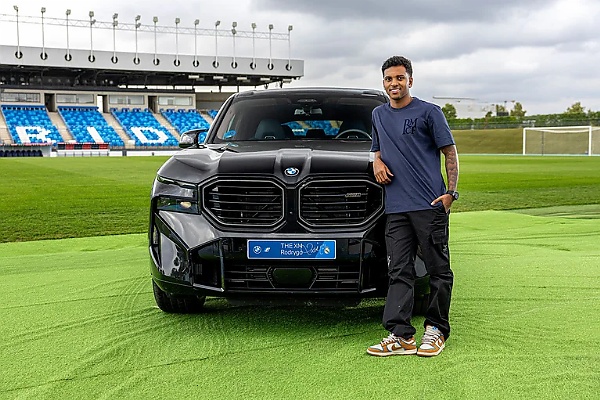 BMW Present New Official Cars To Real Madrid Football Team - See The Models They Picked (PHOTOS) - autojosh 