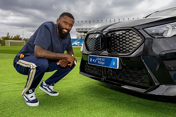 BMW Present New Official Cars To Real Madrid Football Team - See The Models They Picked (PHOTOS) - autojosh 