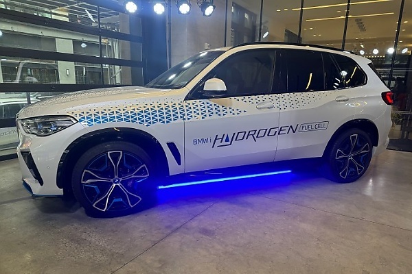 Toyota To Help BMW Launch Its First-ever Series Production Hydrogen-powered Cars In 2028 - autojosh 