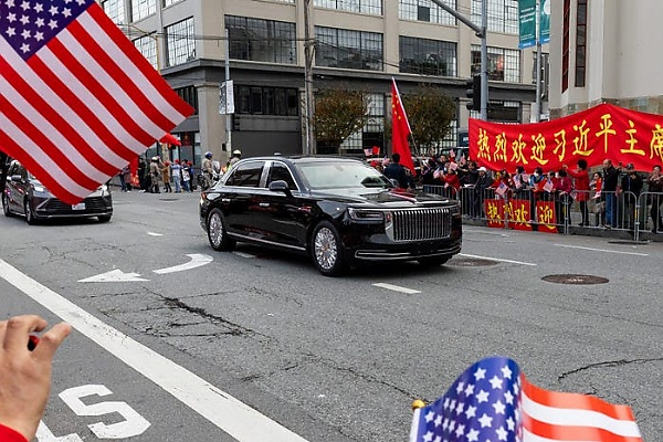 China–Africa Summit : Check Out Chinese President Xi's Stunning Convoy, Including His Armored Hongqi Limo - autojosh 