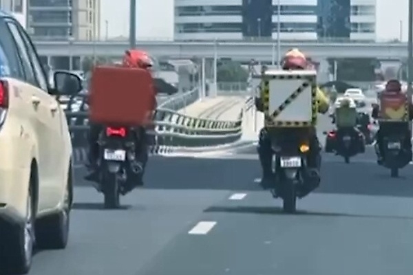 Dubai Police Arrest Dispatch Rider Caught In Viral Video Deliberately Knocking Down Fellow Delivery Rider - autojosh 