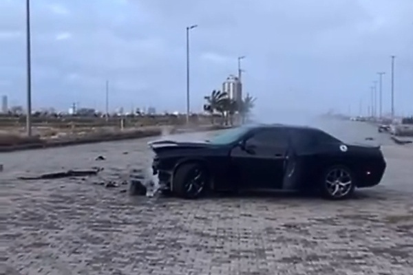 Two Sports Cars Drag Racing At The Eko Atlantic Crashes After Another Car Drove Into Their Path (Video) - autojosh