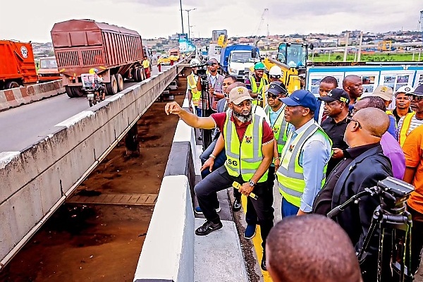 Photo News : LASG Reopens The Ojota And Maryland Sections Of The Odo Iya Alaro Bridge To Traffic - autojosh 