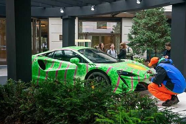 British-Nigerian Artist, Yinka Ilori, Hand-Paints McLaren, Supercar's Bonnet Will Be Sold For Charity - autojosh 