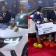 Photo News : Big Brother Naija Season 9 Winner, Kellyrae, Receives Innoson G5T SUV, ₦60M Cash Cheque - autojosh