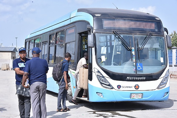 500 CNG Buses, 50 EVs Set To Address Waiting Times, LAMATA Tells ‘Public Complaints Commission’ - autojosh