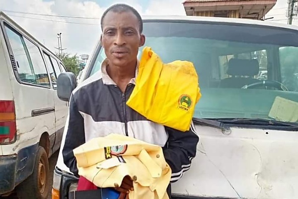 LASTMA Arrest Fake Officer Who Confessed To Making ₦15,000 To ₦25,000 Daily From Motorists - autojosh