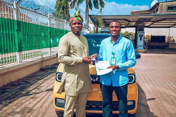 NADDC Presents Electric Vehicle To Winner Of CNG Hybrid Design Competition - autojosh 