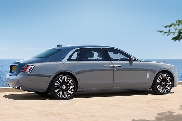 Photos : All-new 2025 Rolls-Royce Ghost Extended Series II Offers 170mm More Space In The Rear - autojosh 