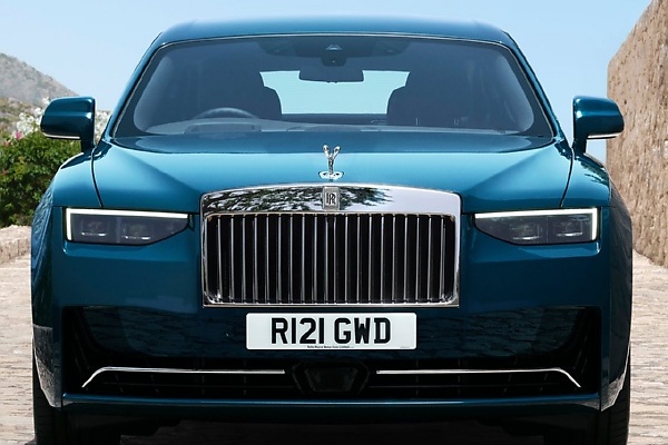 Rolls-Royce Presents 2025 Ghost Series II - The Most Driver-focused V12 Rolls-Royce Yet - autojosh