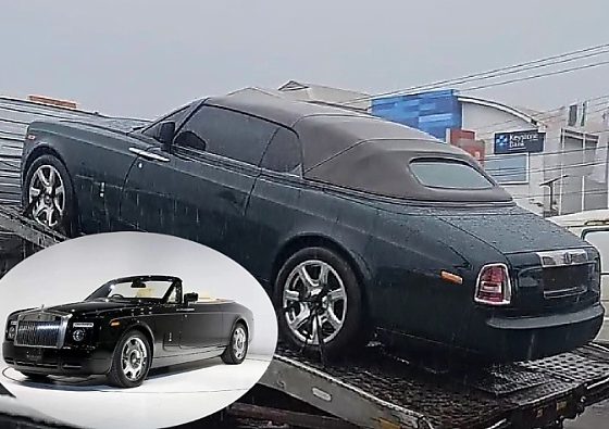 Rare 2-door Rolls-Royce Phantom Drophead Coupé Spotted Behind A Car Carrier Trailer In Nigeria - autojosh