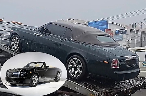 Rare 2-door Rolls-Royce Phantom Drophead Coupé Spotted Behind A Car Carrier Trailer In Nigeria - autojosh