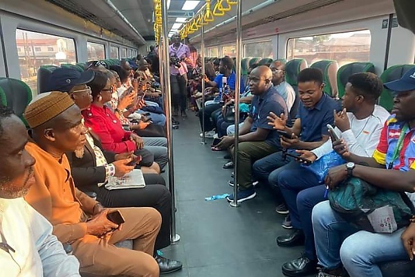 Sanwo-Olu Flags Off Commercial Operations Of Lagos Red Line - autojosh 