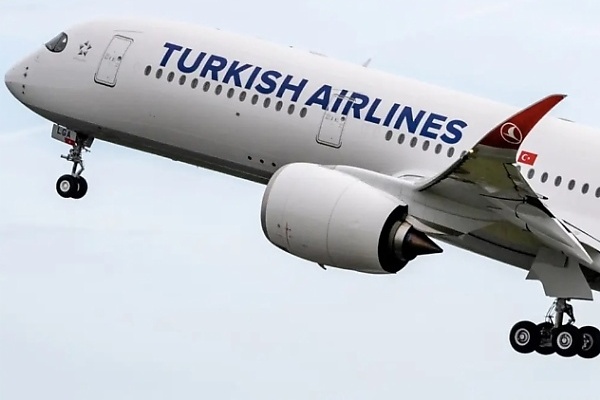 Turkish Airlines Pilot Dies Mid-flight, Forcing Emergency Landing In New York - autojosh