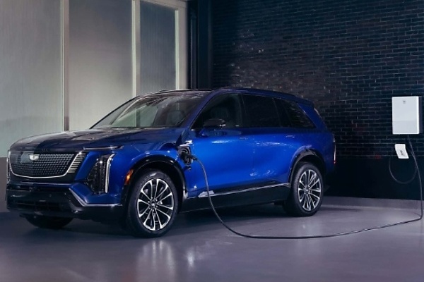 Cadillac Reveals 2026 VISTIQ All-electric Luxury SUV, Available In 4 Distinctive Trims, Starts At $79,000 - autojosh 