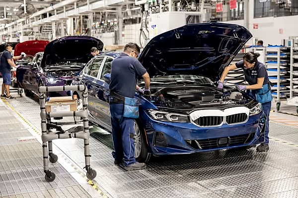 Photos : Inside BMW Production Line In Mexico Where 2 Series, 3 Series And M2 Are Produced For Global Market - autojosh 