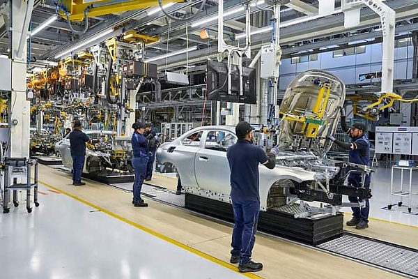 Photos : Inside BMW Production Line In Mexico Where 2 Series, 3 Series And M2 Are Produced For Global Market - autojosh 