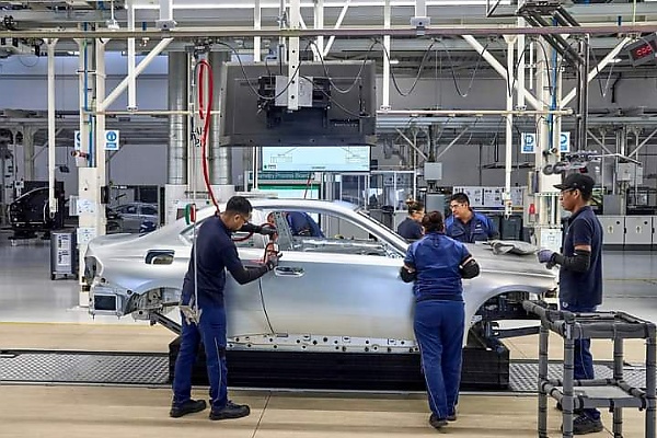 Photos : Inside BMW Production Line In Mexico Where 2 Series, 3 Series And M2 Are Produced For Global Market - autojosh 